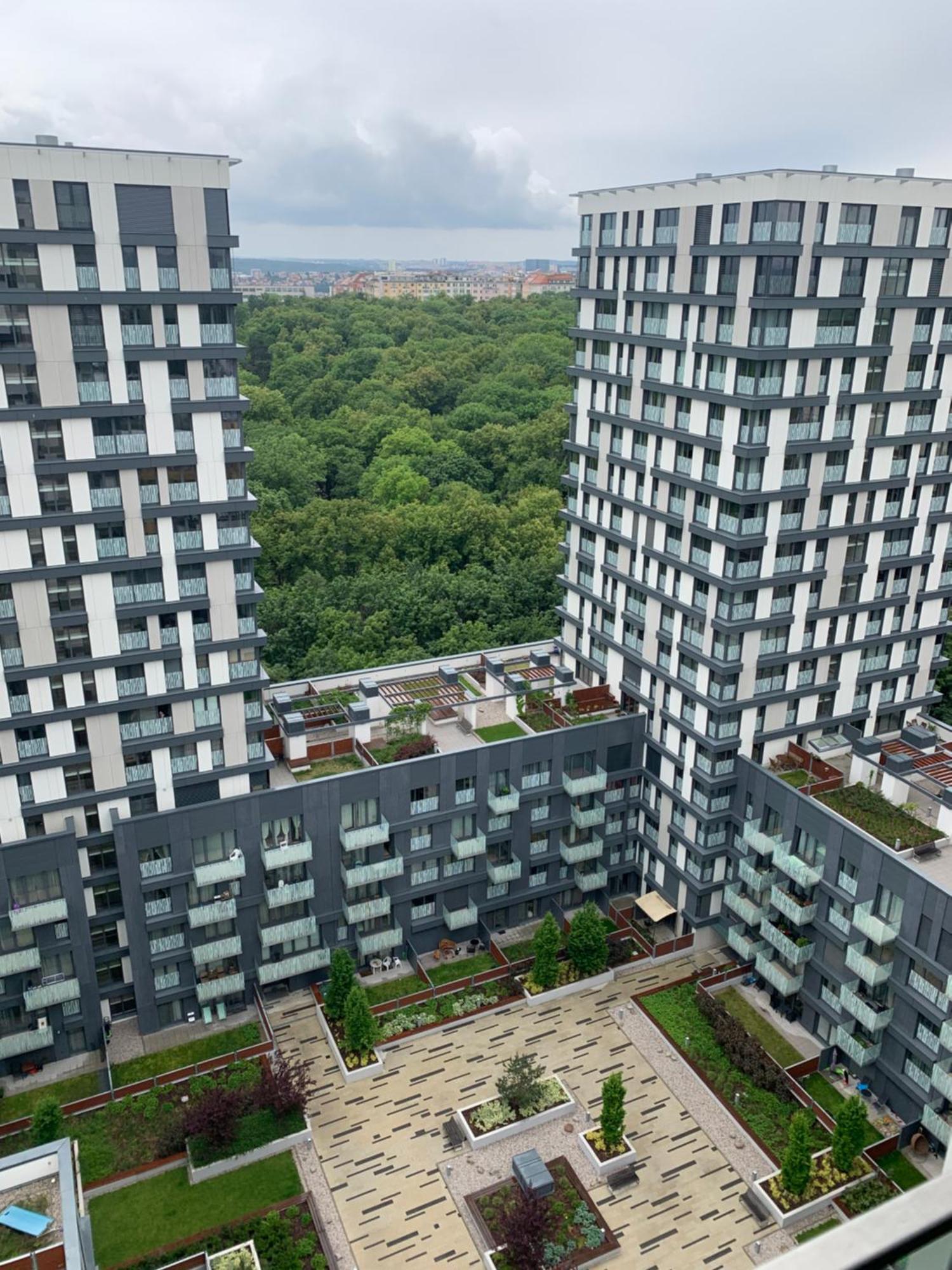 Apartments in Residence Garden Towers Praag Buitenkant foto